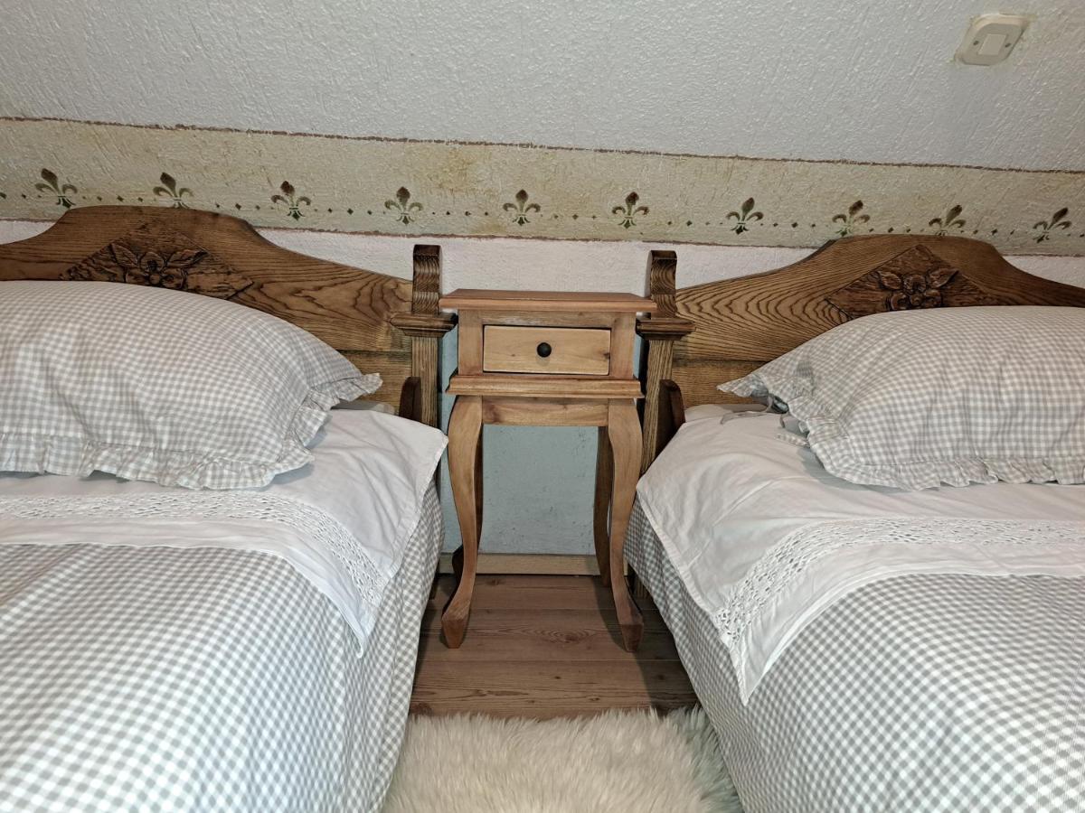 Apartma Alpski Vrt Vojsko Exteriör bild