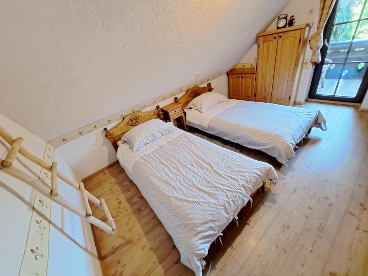 Apartma Alpski Vrt Vojsko Exteriör bild